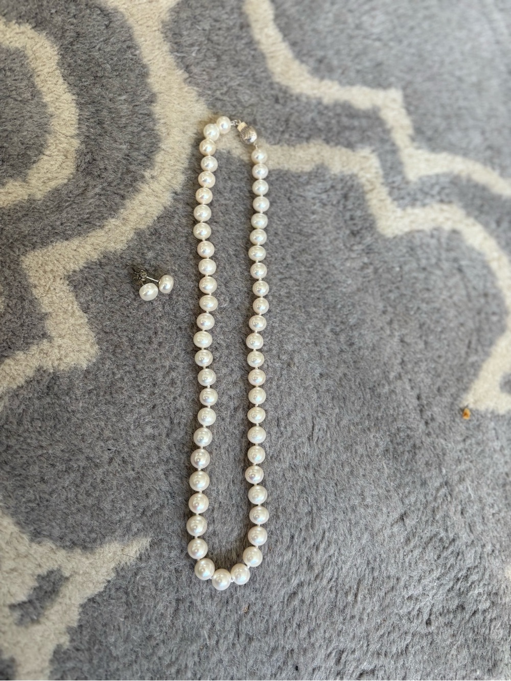 Set of Genuine Pearls with Matching Earrings